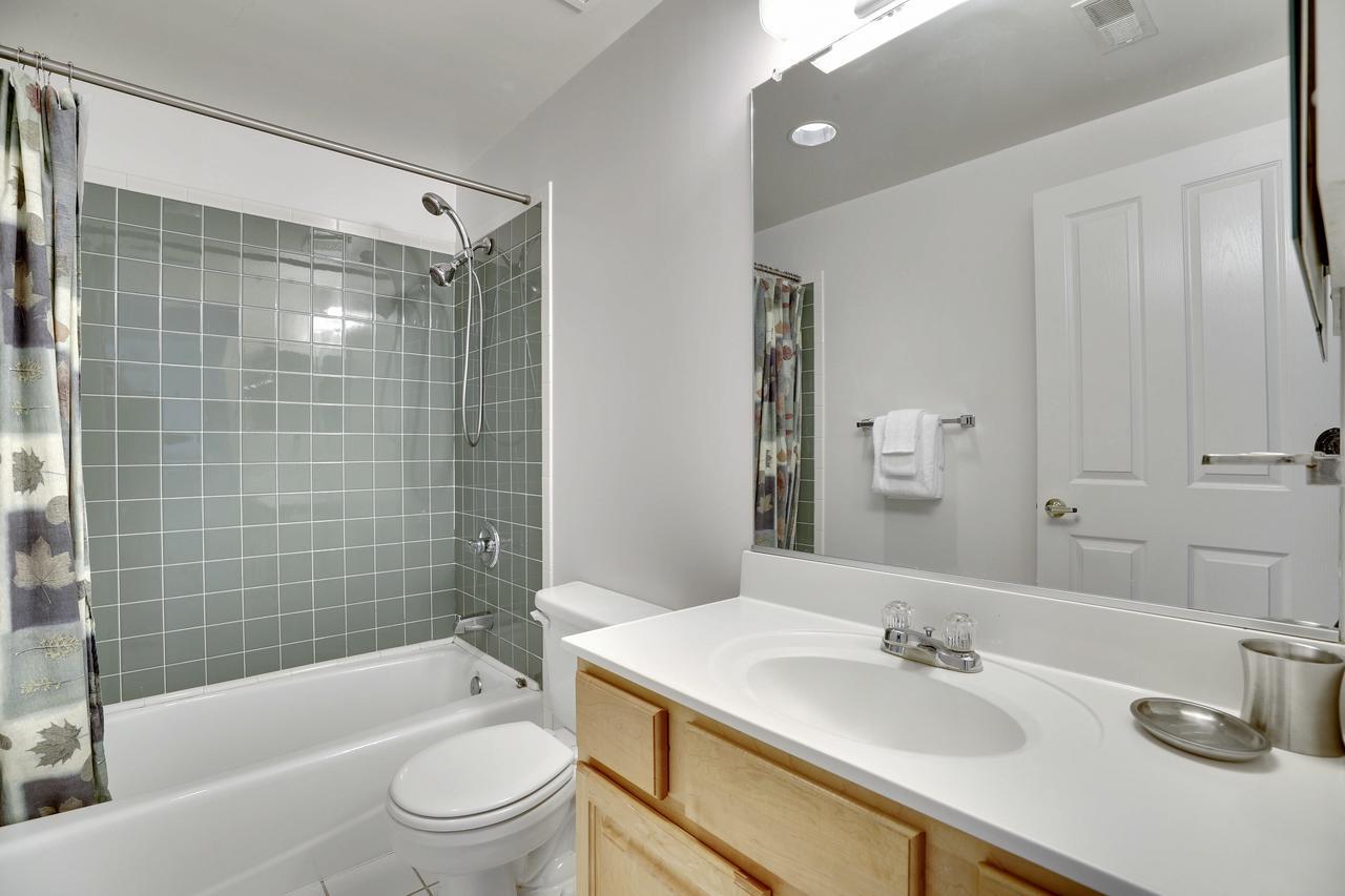 Appartamento Bridgestreet At Lancaster Square Baltimora Esterno foto